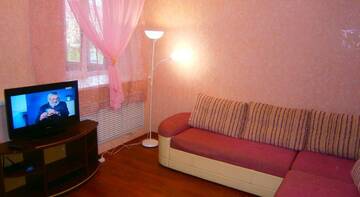 Фото номера Стандартные апартаменты Гостиница Komfort Apartments Na Svobody г. Сыктывкар 2