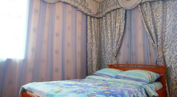 Фото номера Апартаменты с 3 спальнями Гостиница on Karla Marksa 191 г. Сыктывкар 7