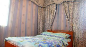 Фото номера Апартаменты с 3 спальнями Гостиница on Karla Marksa 191 г. Сыктывкар 5