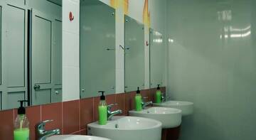 Фото номера Кровать в общем четырехместном номере Гостиница Pullman Hostel г. Сыктывкар 2