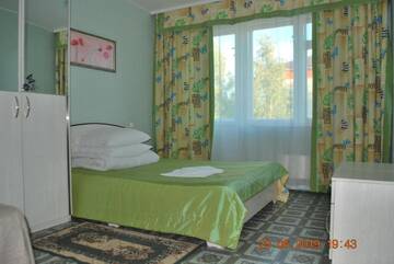 Фото номера Улучшенный одноместный номер Гостиница Severnaya Zvezda Hotel г. Сыктывкар 6